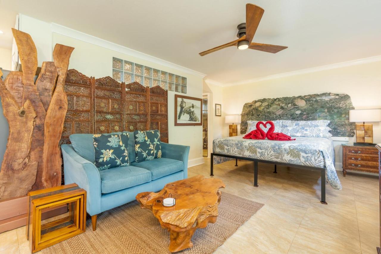 Fern Grotto Inn Капаа Экстерьер фото
